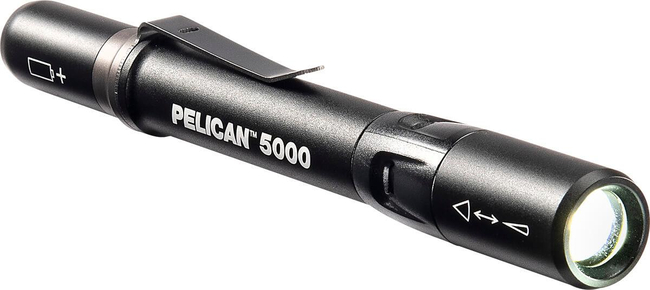 pelican-5000-compact-clip-on-flashlight (1).jpg